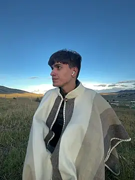 Snapshot of Naim_TheKing chatting on 04/01/26, 10:40 Naim TheKing online show from 04/01/26, 10:40