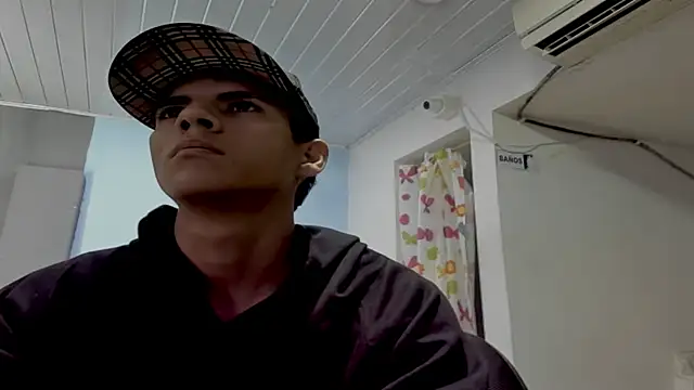 wildsexinmyroom online show from 01/17/26, 07:35