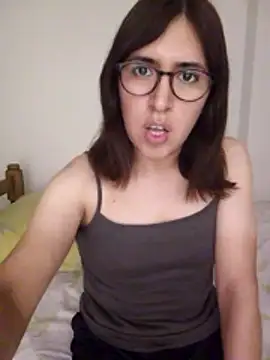 Snapshot of Eide-26 chatting on 03/12/26, 03:23 Eide-26 online show from 03/12/26, 03:23