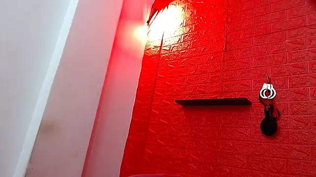 juliette18rose online show from 02/08/26, 07:28