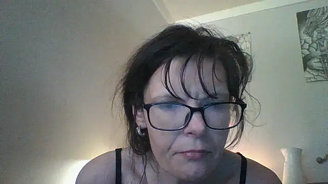 Snapshot of coriplaymate229848 chatting on 04/28/26, 10:48 coriplaymate229848 online show from 04/28/26, 10:48