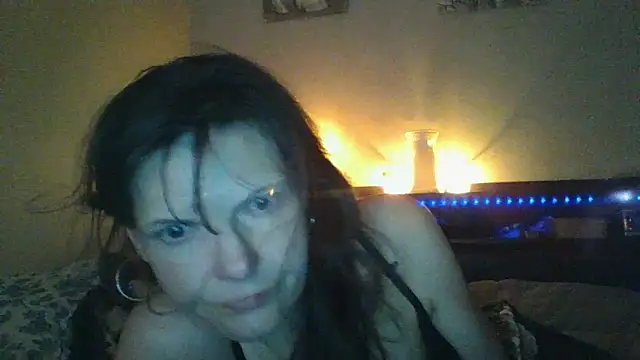 Snapshot of coriplaymate229848 chatting on 05/05/26, 05:04 coriplaymate229848 online show from 05/05/26, 05:04