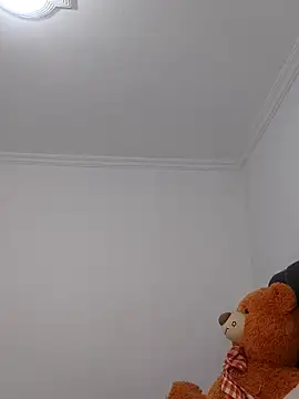 Snapshot of Selikayle_ chatting on 04/05/26, 11:13 Selikayle online show from 04/05/26, 11:13