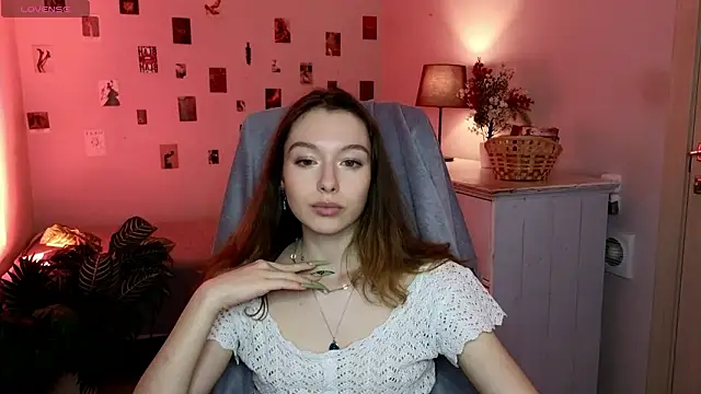 Snapshot of Lilith_Grimm chatting on 03/19/26, 02:21 Lilith Grimm online show from 03/19/26, 02:21