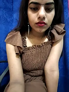 Alisha Babyy online show from 04/19/26, 04:12