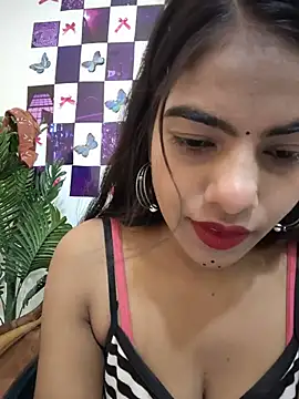 Snapshot of Alisha_Babyy chatting on 07/03/26, 03:24 Alisha Babyy online show from 07/03/26, 03:24
