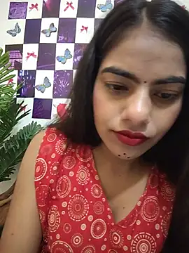Snapshot of Alisha_Babyy chatting on 07/07/26, 01:52 Alisha Babyy online show from 07/07/26, 01:52