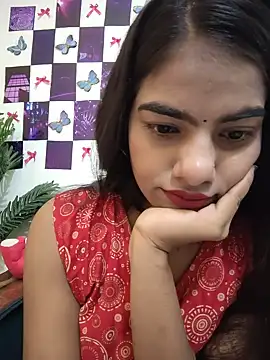 Snapshot of Alisha_Babyy chatting on 07/15/26, 01:44 Alisha Babyy online show from 07/15/26, 01:44