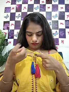 Snapshot of Alisha_Babyy chatting on 07/16/26, 03:01 Alisha Babyy online show from 07/16/26, 03:01