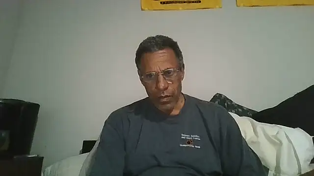 swimmer2496 online show from 05/14/26, 02:29
