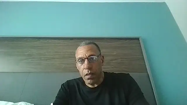 swimmer2496 online show from 05/16/26, 05:56