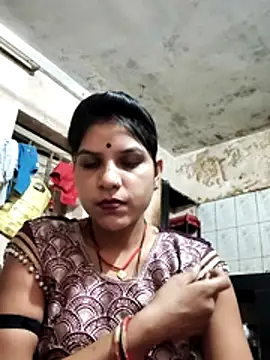 Snapshot of Radha_hot chatting on 07/10/26, 12:52 Radha hot online show from 07/10/26, 12:52