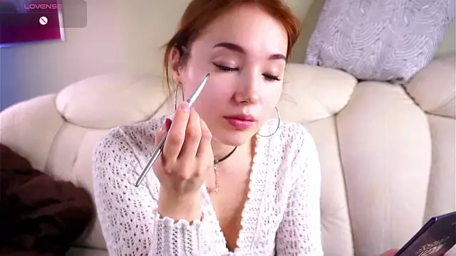 Snapshot of TenaTretina chatting on 03/29/26, 11:10 TenaTretina online show from 03/29/26, 11:10