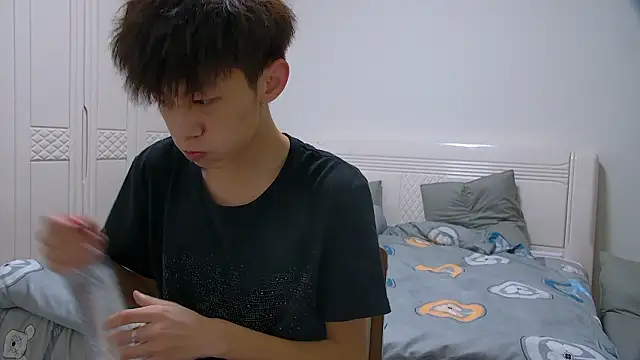 Snapshot of paofu-001 chatting on 03/12/26, 10:10 paofu-001 online show from 03/12/26, 10:10