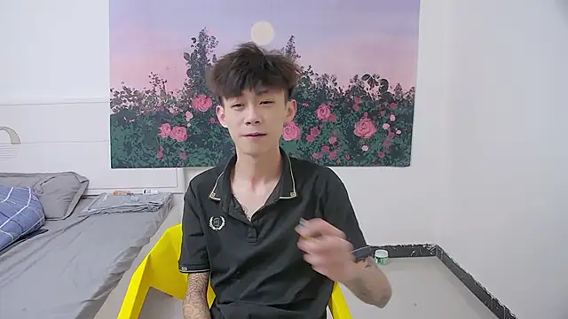 Snapshot of paofu-001 chatting on 04/12/26, 11:26 paofu-001 online show from 04/12/26, 11:26