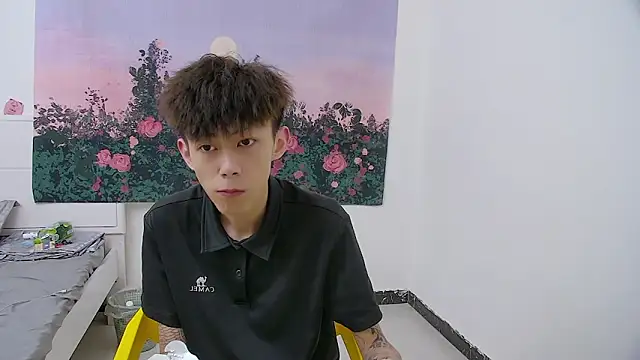 Snapshot of paofu-001 chatting on 04/20/26, 05:10 paofu-001 online show from 04/20/26, 05:10