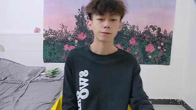 Snapshot of paofu-001 chatting on 04/21/26, 05:03 paofu-001 online show from 04/21/26, 05:03