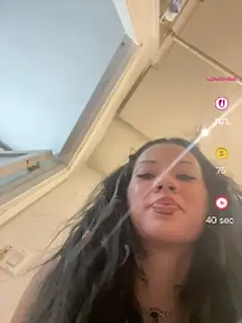 luxxlola online show from 05/23/26, 03:05