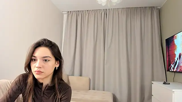 TreasaCrebs online show from 02/02/26, 06:17