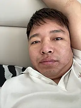 Snapshot of xiaotiantian-10 chatting on 04/04/26, 02:32 xiaotiantian-10 online show from 04/04/26, 02:32