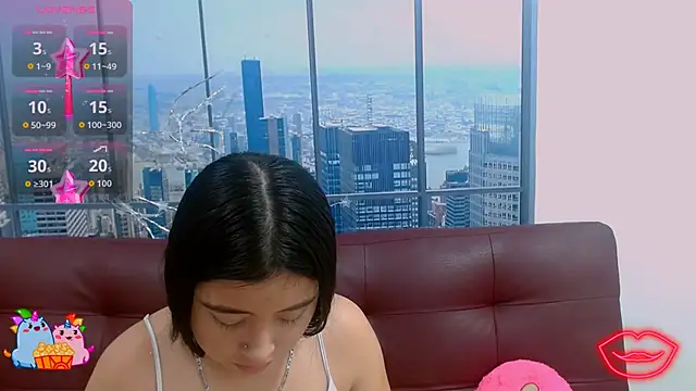 angelhotlatina18 online show from 02/10/26, 11:47