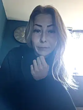 dewimp1 online show from 04/30/26, 04:57