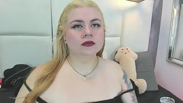 Martina armos online show from 02/13/26, 01:40