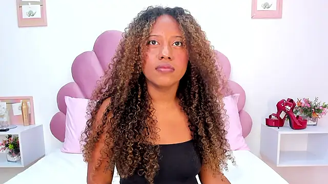 Ms zozi  online show from 02/02/26, 01:32