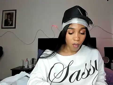 Snapshot of YourDreamReal chatting on 02/03/26, 06:02 YourDreamReal online show from 02/03/26, 06:02