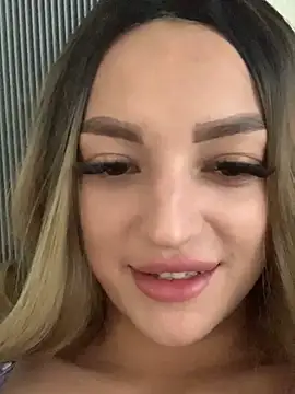 Snapshot of SashaPri chatting on 05/29/26, 01:31 SashaPri online show from 05/29/26, 01:31