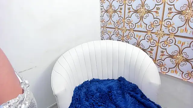 Snapshot of sky_velvet chatting on 02/17/26, 01:07 sky velvet online show from 02/17/26, 01:07