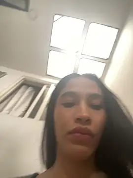 Snapshot of JuliaaVega chatting on 03/31/26, 12:05 JuliaaVega online show from 03/31/26, 12:05