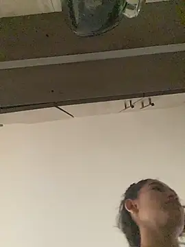 Snapshot of JuliaaVega chatting on 04/14/26, 12:55 JuliaaVega online show from 04/14/26, 12:55