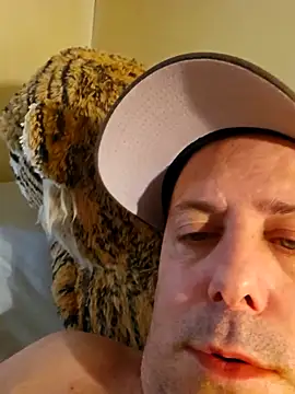 Snapshot of Martin_dick78 chatting on 03/17/26, 09:01 Martin dick78 online show from 03/17/26, 09:01