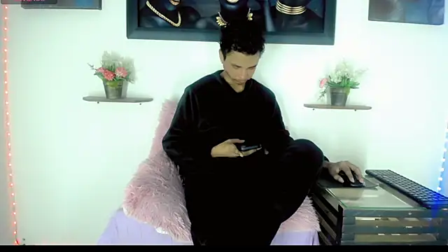 Tatoo Noah online show from 02/23/26, 01:08