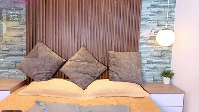 vicky grey online show from 02/09/26, 12:31