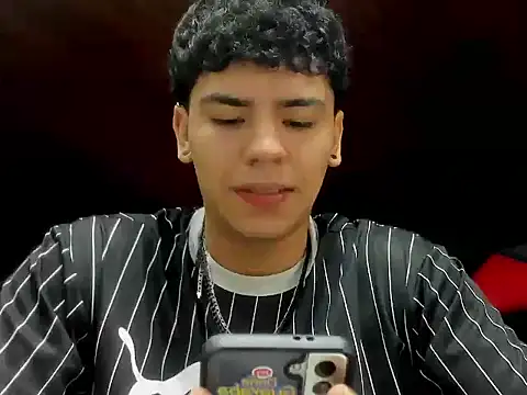 Tobias Vega online show from 03/12/26, 07:31