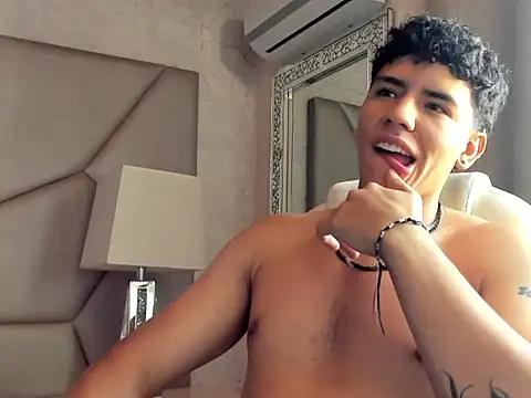 Tobias Vega online show from 03/16/26, 07:18