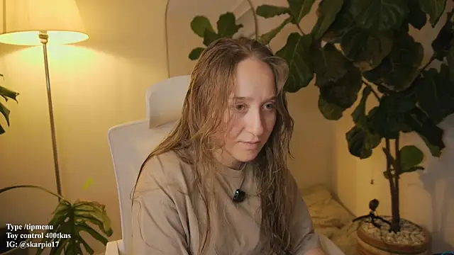 Snapshot of Scarlett_NoirMuse chatting on 03/22/26, 08:23 Scarlett NoirMuse online show from 03/22/26, 08:23