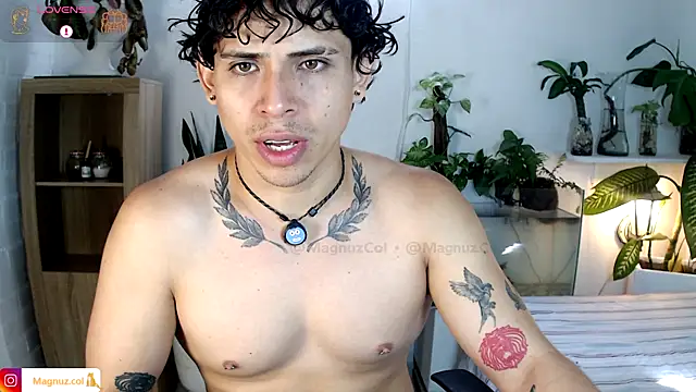Snapshot of Magnuz_Col chatting on 07/18/26, 01:59 Magnuz Col online show from 07/18/26, 01:59