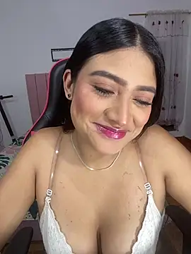 GabrielaZuluaga online show from 03/05/26, 12:28