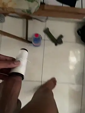 Snapshot of gabrielacachorra chatting on 04/18/26, 01:04 gabrielacachorra online show from 04/18/26, 01:04