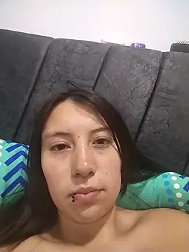 Snapshot of PalomaAguilarx69 chatting on 04/21/26, 08:42 PalomaAguilarx69 online show from 04/21/26, 08:42