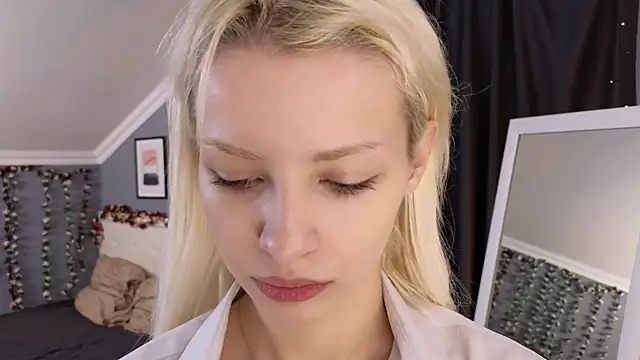 Snapshot of Naomi_Demio chatting on 07/11/26, 11:46 Naomi Demio online show from 07/11/26, 11:46