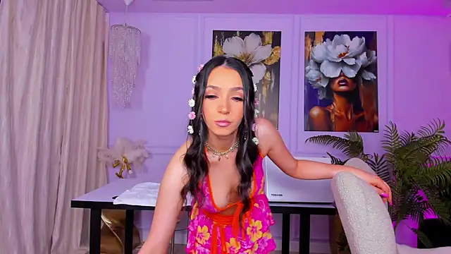 Snapshot of AvaCassidy chatting on 04/18/26, 07:58 AvaCassidy online show from 04/18/26, 07:58