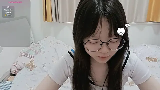 Snapshot of weiwei4999 chatting on 03/01/26, 07:10 weiwei4999 online show from 03/01/26, 07:10