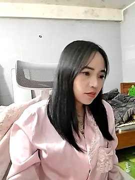 Snapshot of vesia-66 chatting on 03/11/26, 12:44 vesia-66 online show from 03/11/26, 12:44