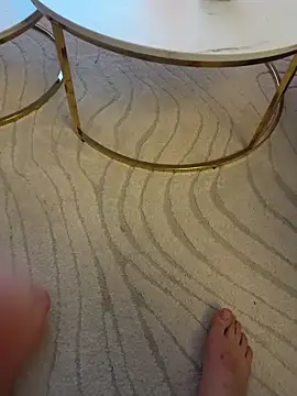 Snapshot of tony3729 chatting on 04/09/26, 11:10 tony3729 online show from 04/09/26, 11:10