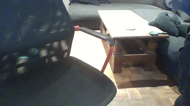 Snapshot of ludowrss chatting on 04/04/26, 02:54 ludowrss online show from 04/04/26, 02:54