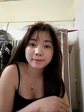 Snapshot of Pinks_cool chatting on 03/25/26, 02:17 Pinks cool online show from 03/25/26, 02:17